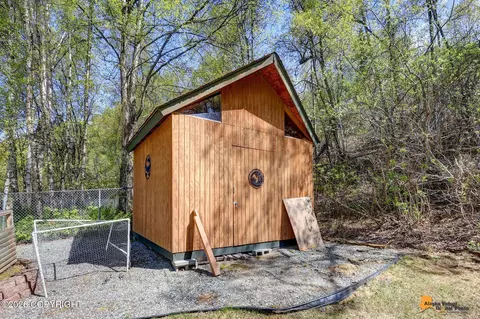Exterior - 19655 Belduque Ct, Chugiak, AK 99567 photo 18 of 23