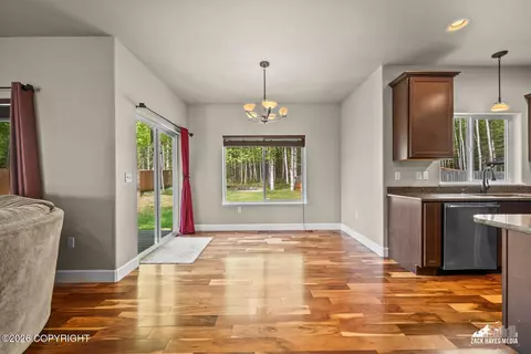 Living - 13314 Rosser Dr, Eagle River, AK 99577 photo 4 of 5