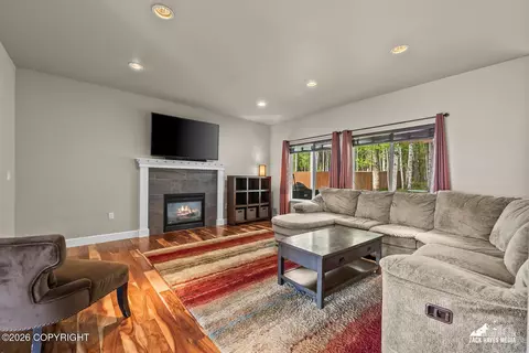 Living - 13314 Rosser Dr, Eagle River, AK 99577 photo 1 of 5