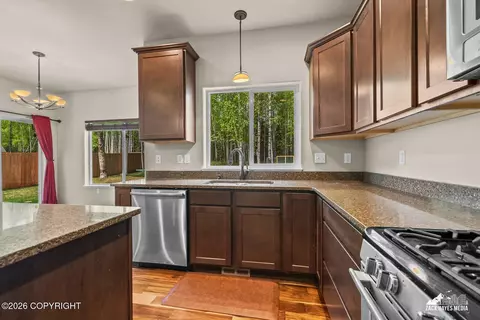 Kitchen - 13314 Rosser Dr, Eagle River, AK 99577 photo 7 of 10