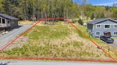 1080 Nelson Ave, Homer, AK 99603