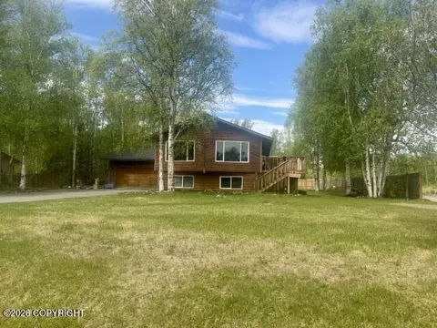 1179 E Mckee Ct, Wasilla, AK 99654