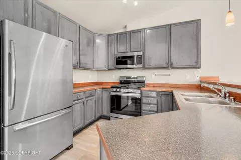 Kitchen - 20469 Icefall Dr, Eagle River, AK 99577 photo 1 of 4