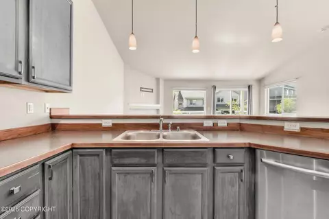 Kitchen - 20469 Icefall Dr, Eagle River, AK 99577 photo 4 of 4