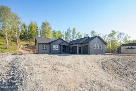 3127 W Kale Cir, Wasilla, AK 99654