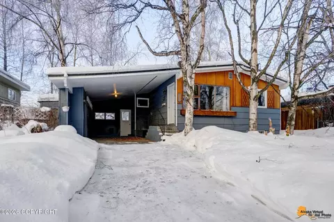 730 Dogwood St, Anchorage, AK 99501