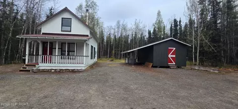38621 Skeeter St, Sterling, AK 99672