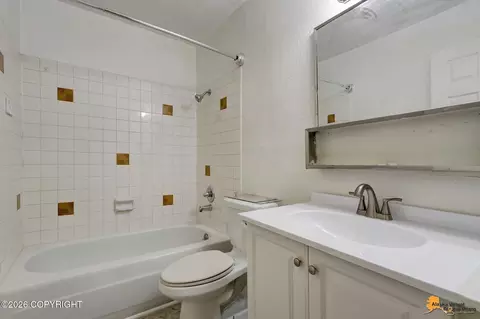Bath - 525 E 14th Ave, Anchorage, AK 99501 photo 1 of 2