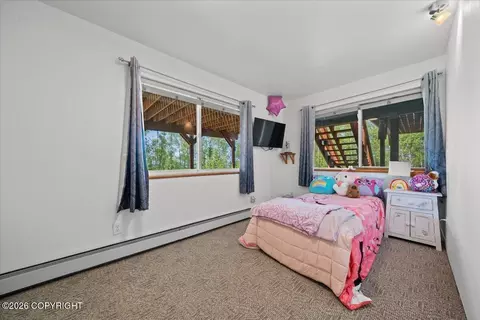Bedroom - 19010 Upper Fish Hatchery Rd, Eagle River, AK 99577 photo 7 of 12