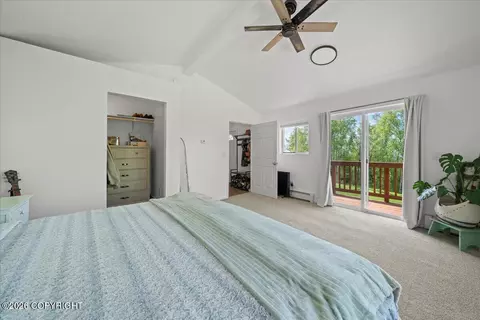Bedroom - 19010 Upper Fish Hatchery Rd, Eagle River, AK 99577 photo 6 of 12