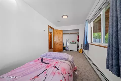 Bedroom - 19010 Upper Fish Hatchery Rd, Eagle River, AK 99577 photo 10 of 12