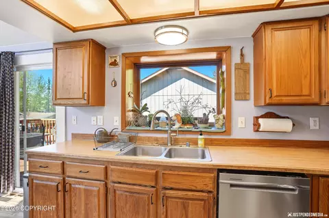 Kitchen - 18327 Hidden Falls Ave, Eagle River, AK 99577 photo 2 of 3
