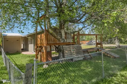 Exterior - 4964 Chena Ave, Anchorage, AK 99508 photo 6 of 7