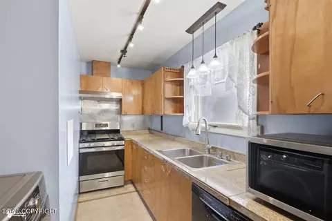 Kitchen - 4964 Chena Ave, Anchorage, AK 99508 photo 2 of 2