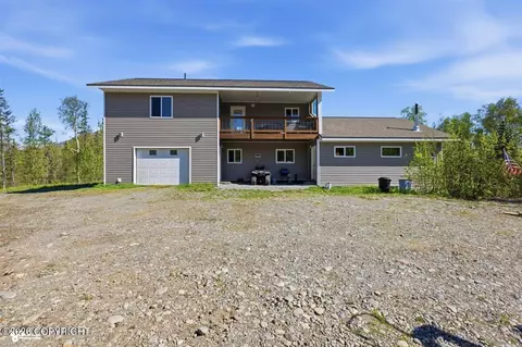 11100 E Yarrow Rd, Palmer, AK 99645