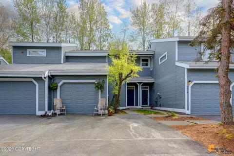 6620 Cimarron Cir, Anchorage, AK 99504
