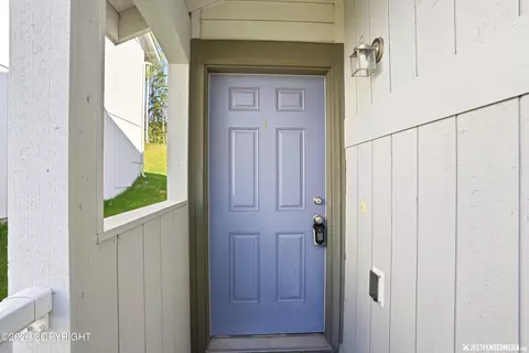 Entry Way - 20485 Icefall Dr, Eagle River, AK 99577 photo 1 of 3