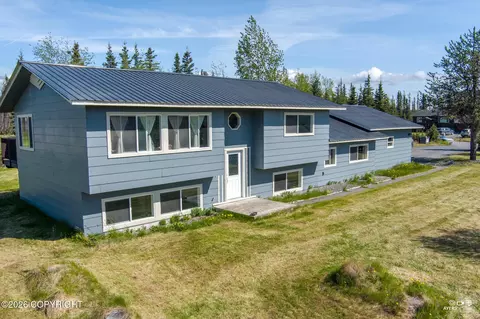 35188 Rockwood Dr, Soldotna, AK 99669