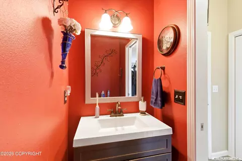 Bath - 20143 Riverside Dr # 4A, Eagle River, AK 99577 photo 1 of 4