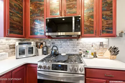 Kitchen - 20143 Riverside Dr # 4A, Eagle River, AK 99577 photo 3 of 7