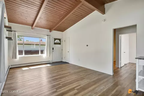 Living - 712 Cedar St, Anchorage, AK 99501 photo 1 of 2