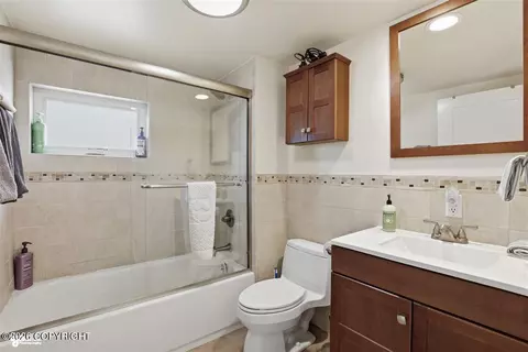 Bath - 4128 Wright St, Anchorage, AK 99508 photo 1 of 4