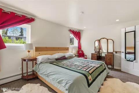 Bedroom - 4128 Wright St, Anchorage, AK 99508 photo 4 of 9