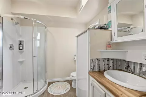 Bath - 4128 Wright St, Anchorage, AK 99508 photo 3 of 4