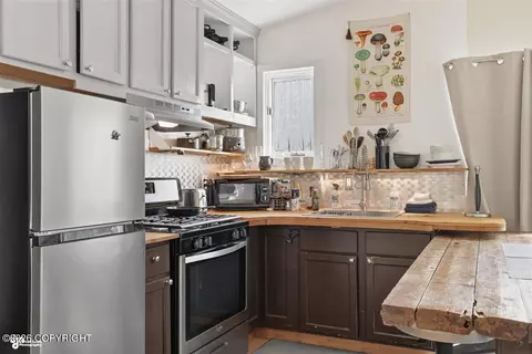 Kitchen - 4128 Wright St, Anchorage, AK 99508 photo 2 of 9