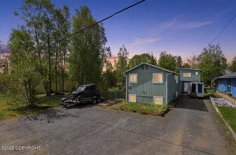 4128 Wright St, Anchorage, AK 99508