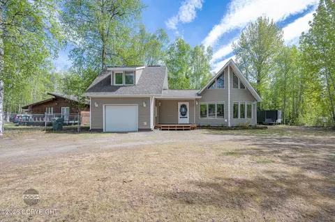 3695 S Muskrat St, Wasilla, AK 99623