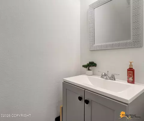 Bath - 4101 E 20th Ave # A-4, Anchorage, AK 99508 photo 1 of 2
