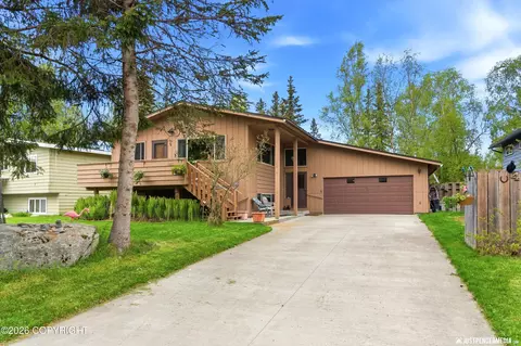 4857 Knights Way, Anchorage, AK 99508
