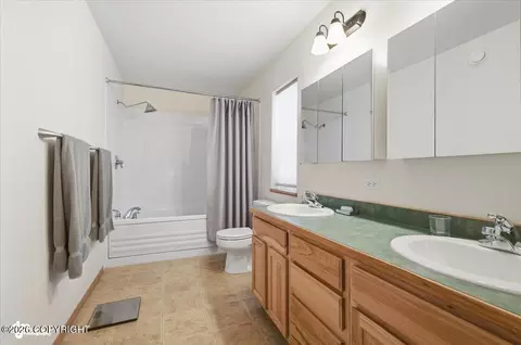 Bath - 9700 E Breen St, Palmer, AK 99645 photo 1 of 3