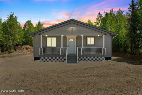 3123 N Duke Dr, Houston, AK 99623
