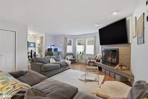 Living - 320 E Dowling Rd # 7, Anchorage, AK 99518 photo 2 of 4