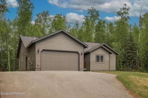 2721 N Bonnie Belle Cir, Wasilla, AK 99654