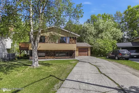 5261 Little Tree St, Anchorage, AK 99507