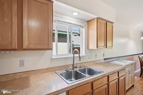 Kitchen - 3840 Reflection Dr, Anchorage, AK 99504 photo 5 of 5