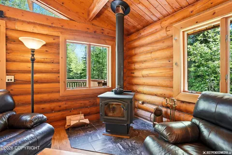 Living - 22774 Needels Loop, Chugiak, AK 99567 photo 2 of 5