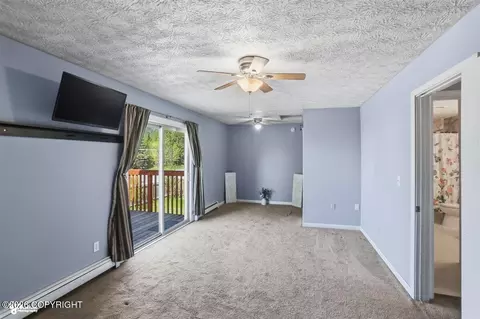 18635 N Lowrie Loop, Eagle River, AK 99577 photo 15