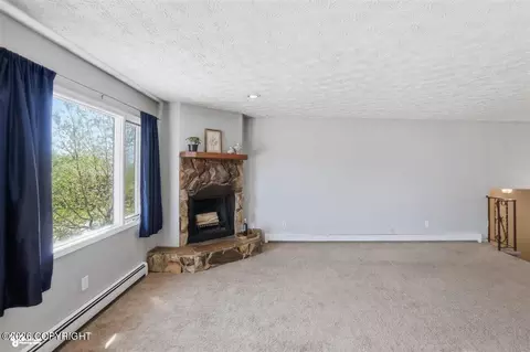 18635 N Lowrie Loop, Eagle River, AK 99577 photo 5
