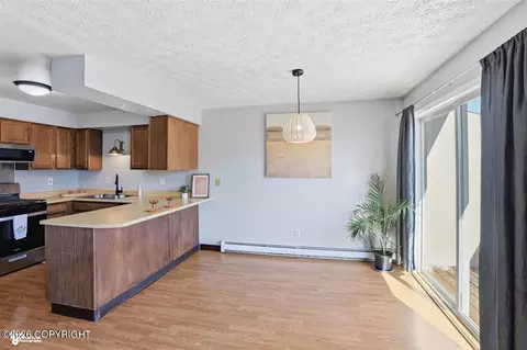 18635 N Lowrie Loop, Eagle River, AK 99577 photo 6