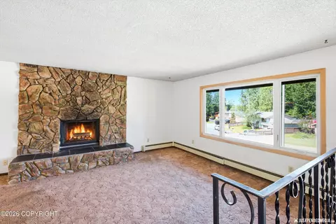 Living - 5836 E 9th Ct, Anchorage, AK 99504 photo 2 of 6