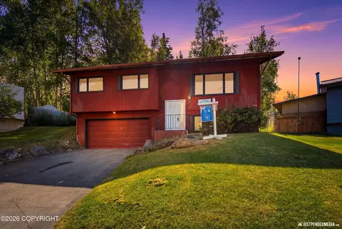 5836 E 9th Ct, Anchorage, AK 99504