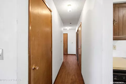Entry Way - 5836 E 9th Ct, Anchorage, AK 99504 photo 3 of 5