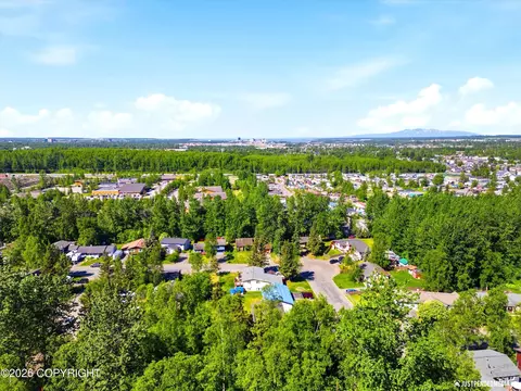 View/Area - 5836 E 9th Ct, Anchorage, AK 99504 photo 3 of 7