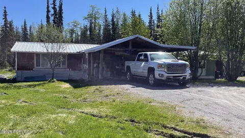 38828 Millie Evans St, Sterling, AK 99672