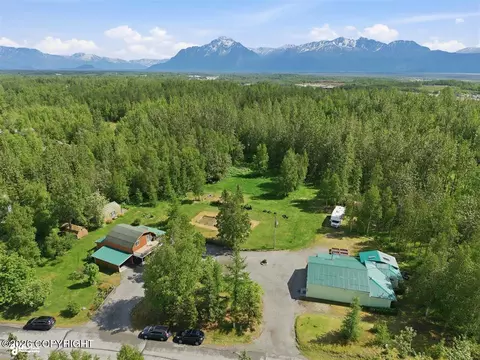 3770 E Ruth Dr, Wasilla, AK 99654