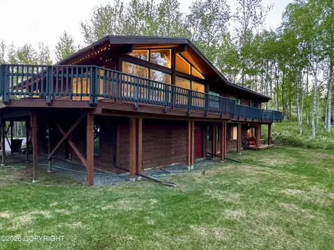 6530 Kincaid Rd, Anchorage, AK 99502